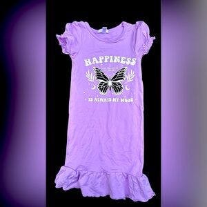 Cozy couture girls nightgown size 4-5 purple white and black